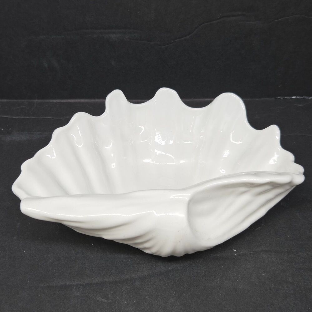 Wedgwood England Nautilus Collection White 5 3/4" Sea Shell Dish EXC - Picture 10 of 10